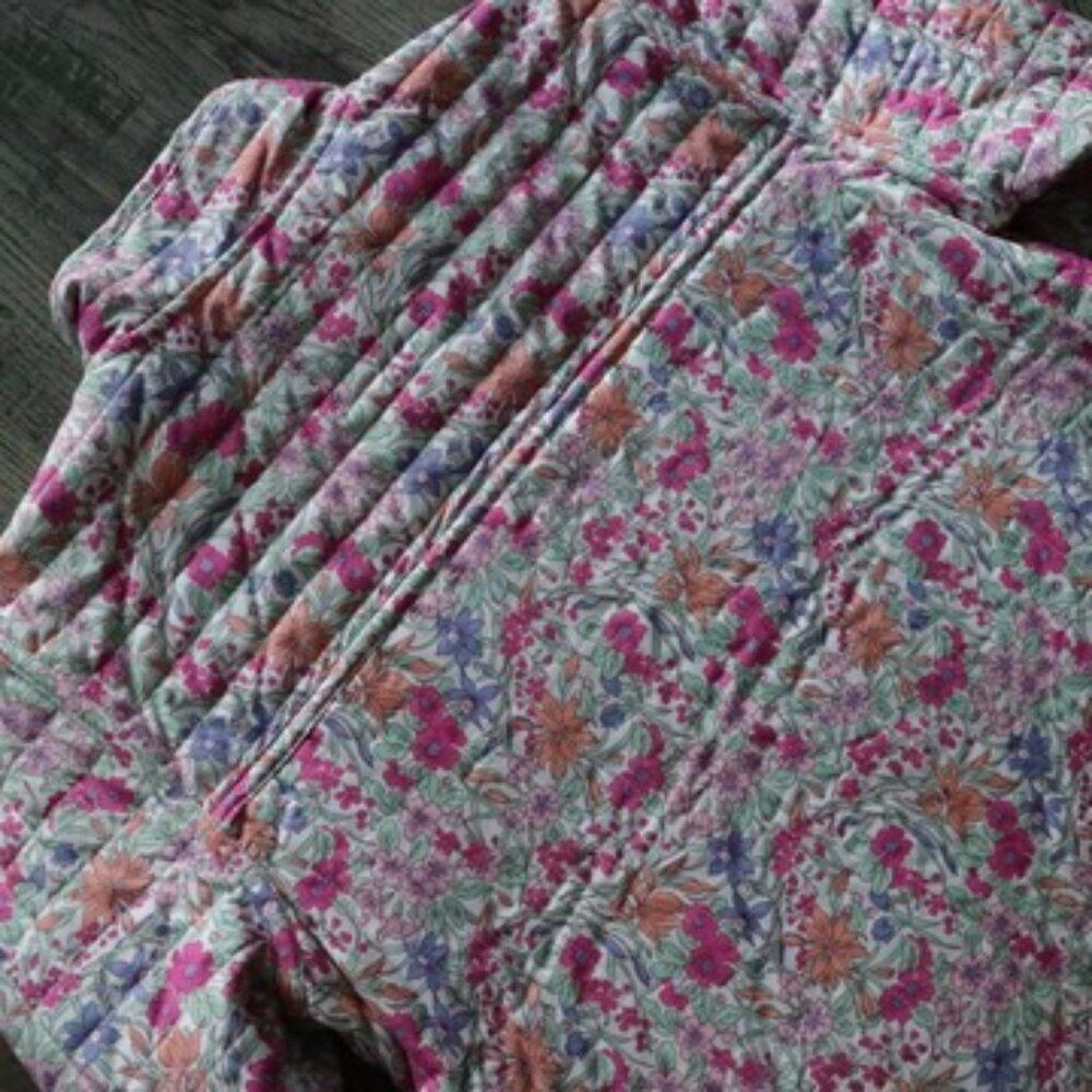 NWT Bagatelle Prism Stem Floral Printed Quilted Jacket Size Medium. Size Large. - Picture 12 of 12